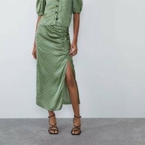 Zara green silk polka dot midi skirt